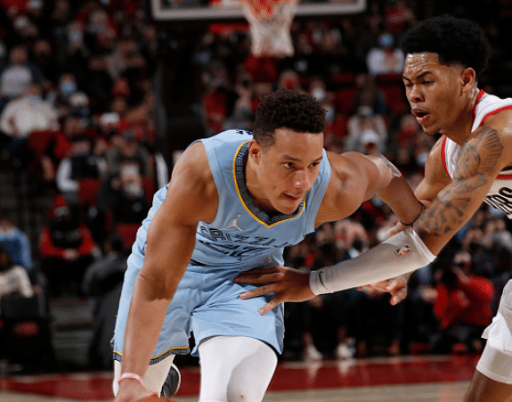 当防守联盟第一，家球星缺席10战9胜！季后赛难逃一轮游！