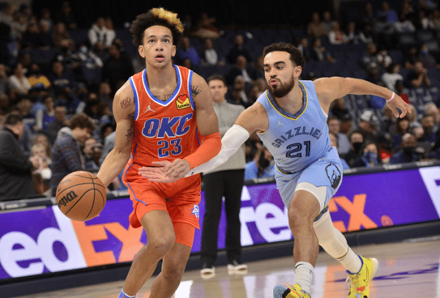 NBA历史最大分差诞生！雷霆狂输73分！刷新NBA30年纪录！