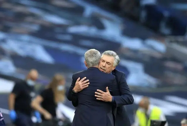 安切洛蒂盛赞穆里尼奥:他是一名伟大的教练