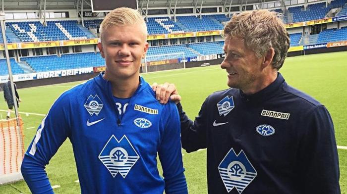 索帅炮轰曼联无视签哈兰德建议，错失400万引进良机！看好一人执教