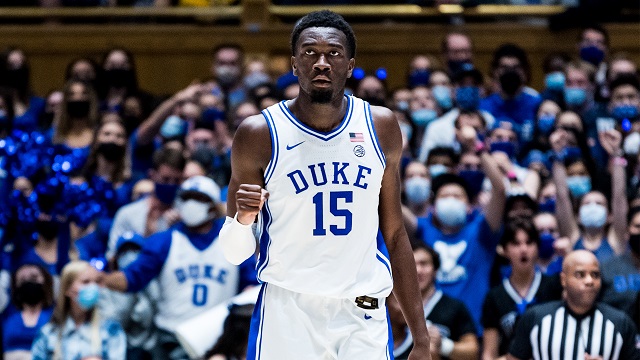 2022年NBA选秀第15顺位马克-威廉姆斯简介一览