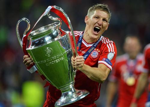 施魏因施泰格为什么叫小猪？拜仁巅峰小猪什么水平？