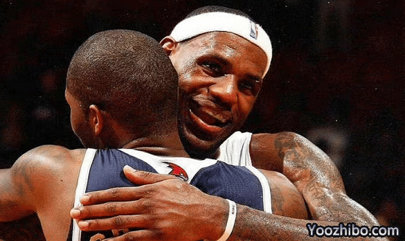 时隔15年！詹姆斯重返西雅图参赛，球迷疯狂，带帐篷提前排队