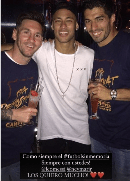 苏亚雷斯声援梅西内马尔：我永远和你们在一起