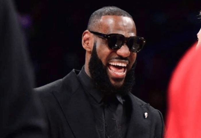 詹皇确定本季复出班巴恢复训练 最后阶段或全员冲季后赛