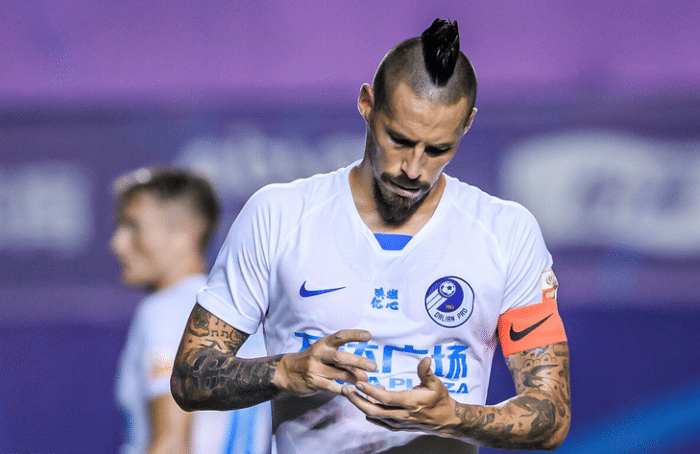 博阿滕+2巨星或全离队！大连人内窗继续重组，20大新星升级青春风