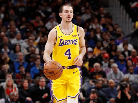 13中2，詹姆斯受伤之后，湖人悍将变成了一个“三无”后卫