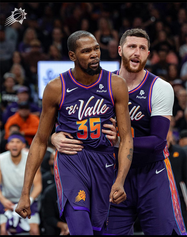 狂野西部乱成一锅粥：太阳排名一度升到第5 湖人保住第9快船掉到第4