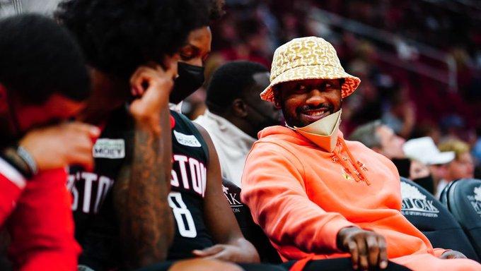 沃尔与火箭谈判失败！名记：他将继续缺席比赛，索要首发遭拒后表不满