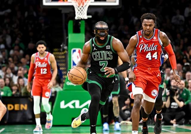 NBA官宣最新赔率！湖人高居第3，夺冠大热恐出局，黑马又被看衰