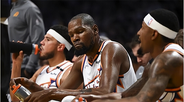 杜兰特伤情好转喜讯传，太阳盼止连败颓势，湖人需警惕