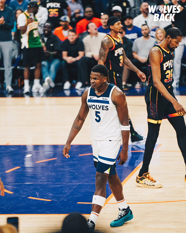 40+9！爱德华兹送太阳出局 与杜兰特拥抱热聊