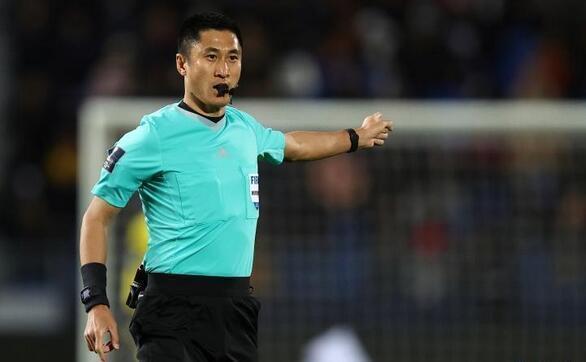 中国裁判组亮相亚洲杯！马宁将执法韩国首战对阵巴林，傅明任VAR