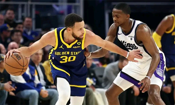 库里致命失误葬送绝杀！科尔解释不喊暂停：我更喜欢最后时刻的混乱局面