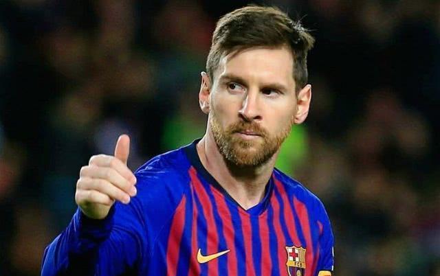 曼城为梅西开7.5亿天价合同!五年合同和2.5亿欧元签字费！