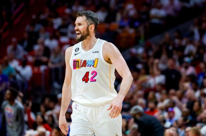 被侮辱了，热火提前续约乐福合同曝光，哈登要乐坏了