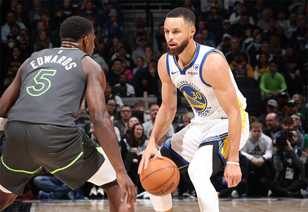 勇士低谷连连，耻辱纪录刷新！科尔解释库里短暂上场原因