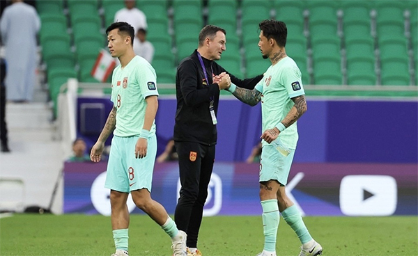 输卡塔尔也能出线？国足或遇最极端情况：3队同积2分，靠吃牌少晋级