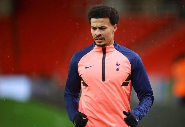 英媒：阿里恳请热刺冬窗放他离队，巴黎欲接手