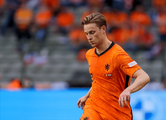 曼联7000万签德容受阻，要求德容6月中旬决定！或免费签埃里克森