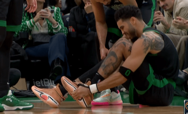 争议：掘金新星垫脚塔图姆一级恶犯 戈登撞人恶犯马龙找裁判理论