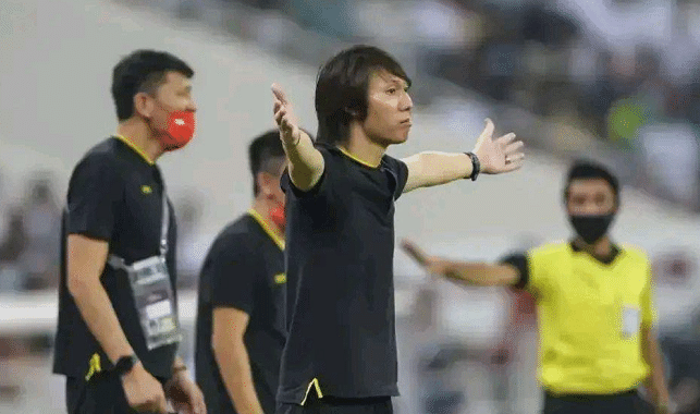 国足晋级概率仅千分之一？李铁再迎生死战，仍有望获得附加赛席位