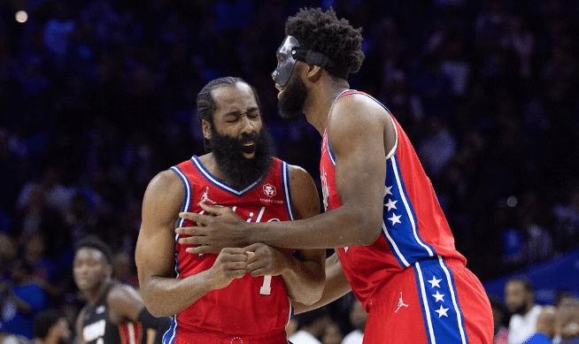 哈登命苦！恩比德伤病影响季后赛，引热议：是否后悔3年前决定