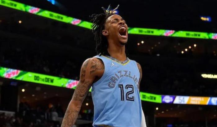 炸裂！22岁超新星怒吼庆祝，对手抱头绝望，300斤锡安扎心