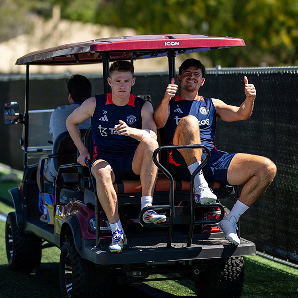 马奎尔确定留曼联 伤病与荣耀同行