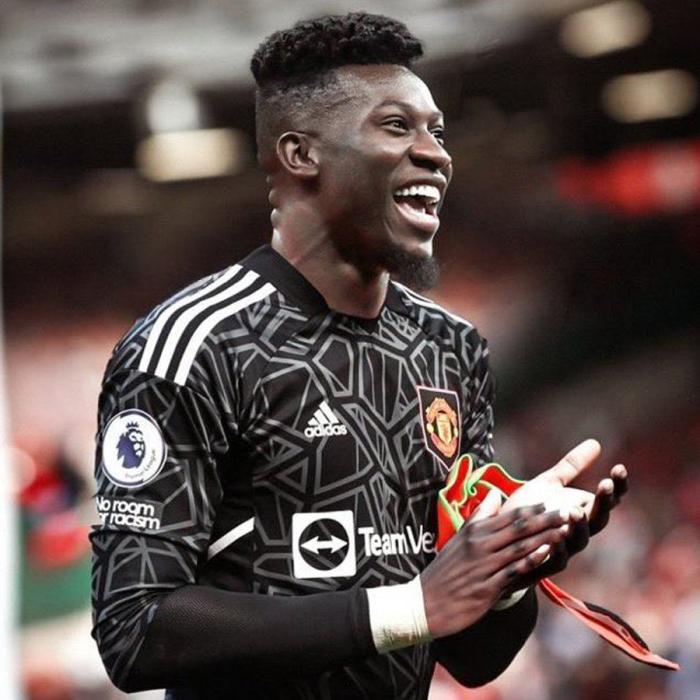 曼联无门将可用国米乘机提价，奥纳纳要卖6000万！意媒称是曼联税