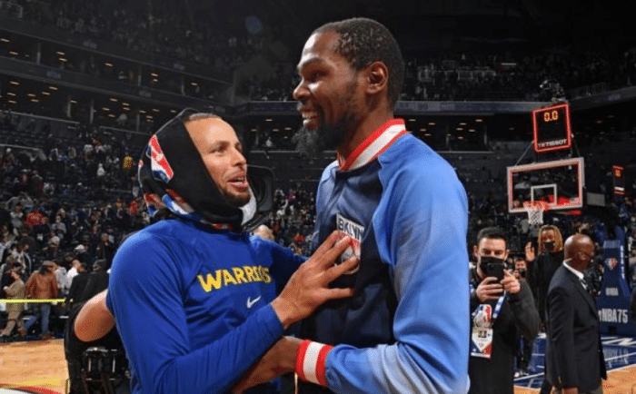 争议！汤神超威少15万多票，一场没打仍力压保罗布克排西部后卫第四