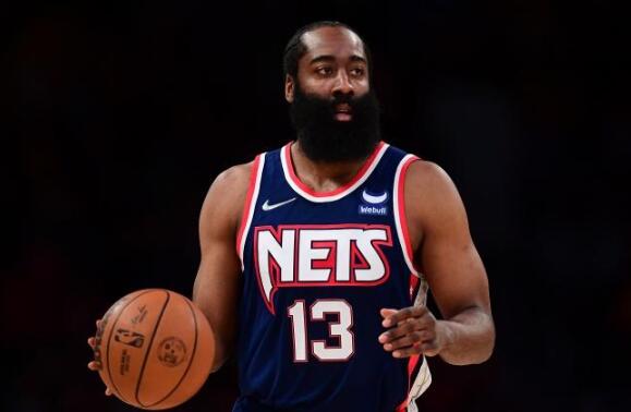 30场失误147次，联盟第一！比威少还浪，大神龟却该学学他