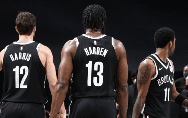 曝杜哈休赛期曾一起训练！哈登离队早有预兆：他不愿参与火箭选帅