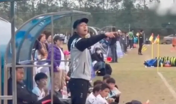 足协官方：教唆小球员踢人的涉事主帅吴高俊被全国范围禁赛1年