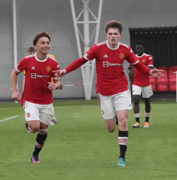 利物浦天才有望进曼联一队！近8场8球2助攻，梅开二度倒戈老东家