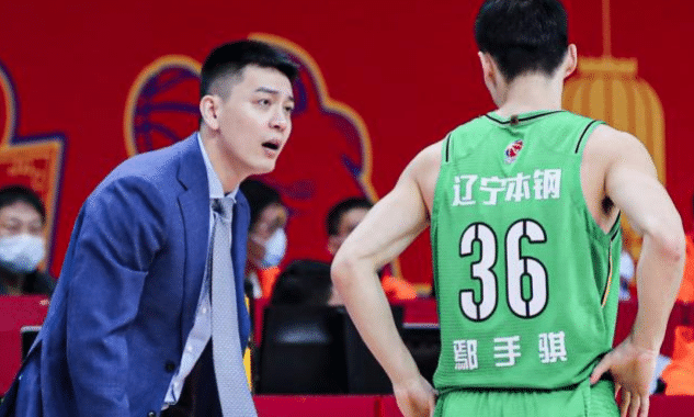 辽篮小将引众怒！无视蒋兴权，曾提出离队，杨鸣给机会不中用