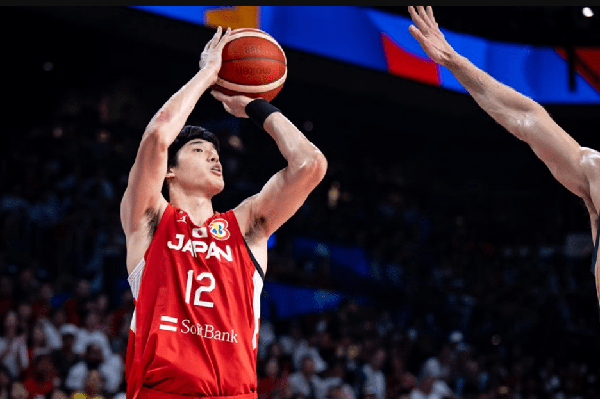 澳大利亚男篮109-89战胜日本男篮 基迪26+5+11 渡边雄太24+7