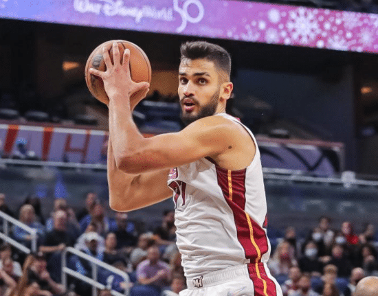 追平NBA历史11年前纪录，疯狂！落选秀变成超级蓝领