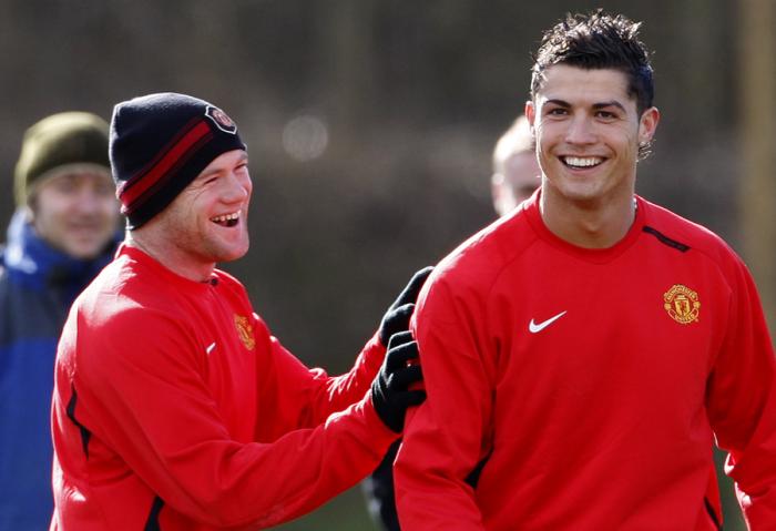 鲁尼笑对C罗嘲讽，承认嫉妒曼联队友！弗爵生财有道周薪仍有23万