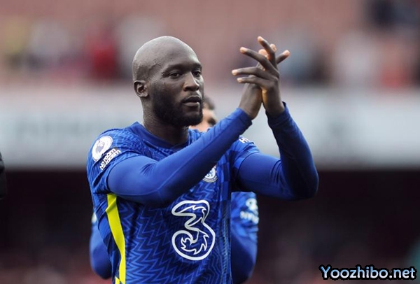 卢卡库随切尔西U21训练 波切诺蒂扬言没有他的位置