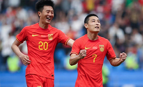 国足公布大名单！海港8人遭看衰，兵败泰国球队，36强赛遇考验