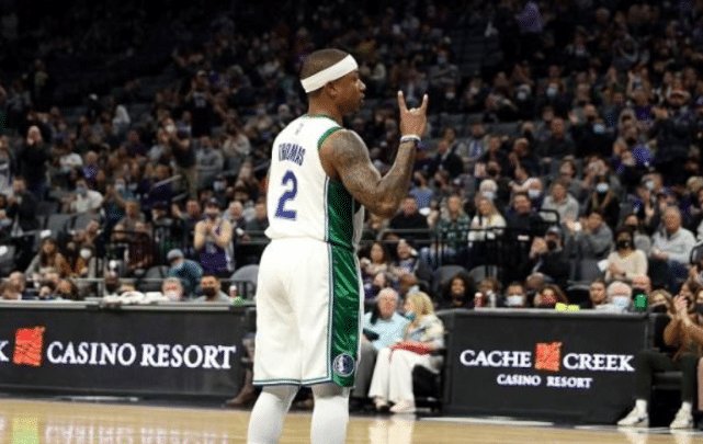 小托马斯真惨！刚完成独行侠首秀就被隔离 NBA生涯面临新危机