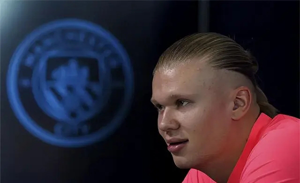 哈兰德畅谈足球界各类特质代表人物