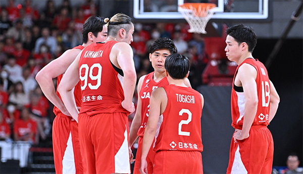 日本男篮正式亮相！或成世界杯最大惊喜，1米67后卫引热议