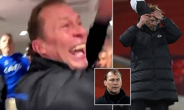 急了! 克洛普怒吼埃弗顿助教: 你笑什么笑!