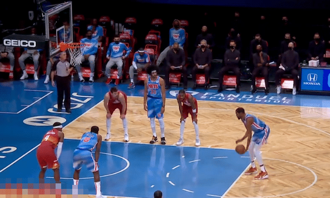 死神归来！杜兰特10分钟狂轰14分4助，生涯得分连贝勒和韦德