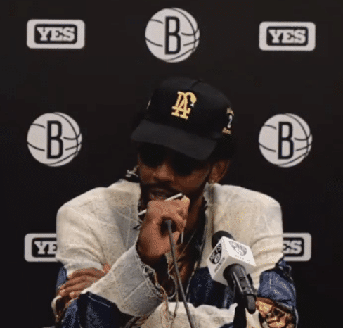 欧文回应朝球迷挥手再见！坦言是KD身边的杀手，本该入选75大球星