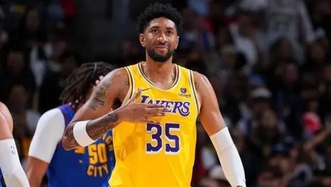 湖人遭重创！伍德手术缺席，赛季报销危机逼近